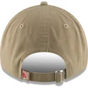 hellbraune-verstellbare-curved-cap-mit-rotem-logo-9twenty-core-classic-der-boston-red-sox-mlb-von-new-era