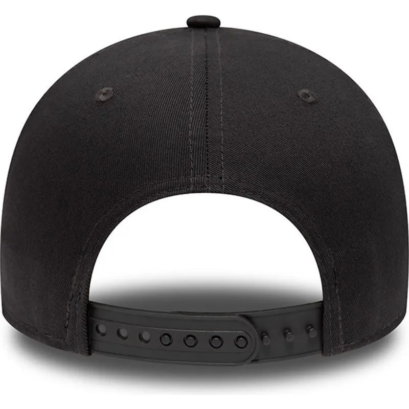 graue-gebogene-snapback-kappe-9forty-flawless-von-mclaren-racing-formula-1-von-new-era graue-gebogene-snapback-kappe-9forty-flawless-von-mclaren-racing-formula-1-von-new-era