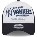 mutzen-gebogen-marineblau-snapback-9forty-a-frame-team-der-new-york-yankees-mlb-von-new-era