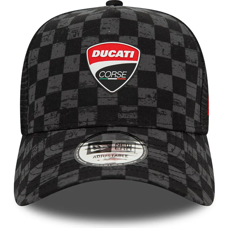 mutzen-gebogen-schwarz-snapback-9forty-a-frame-all-over-print-check-der-ducati-motor-motogp-von-new-era