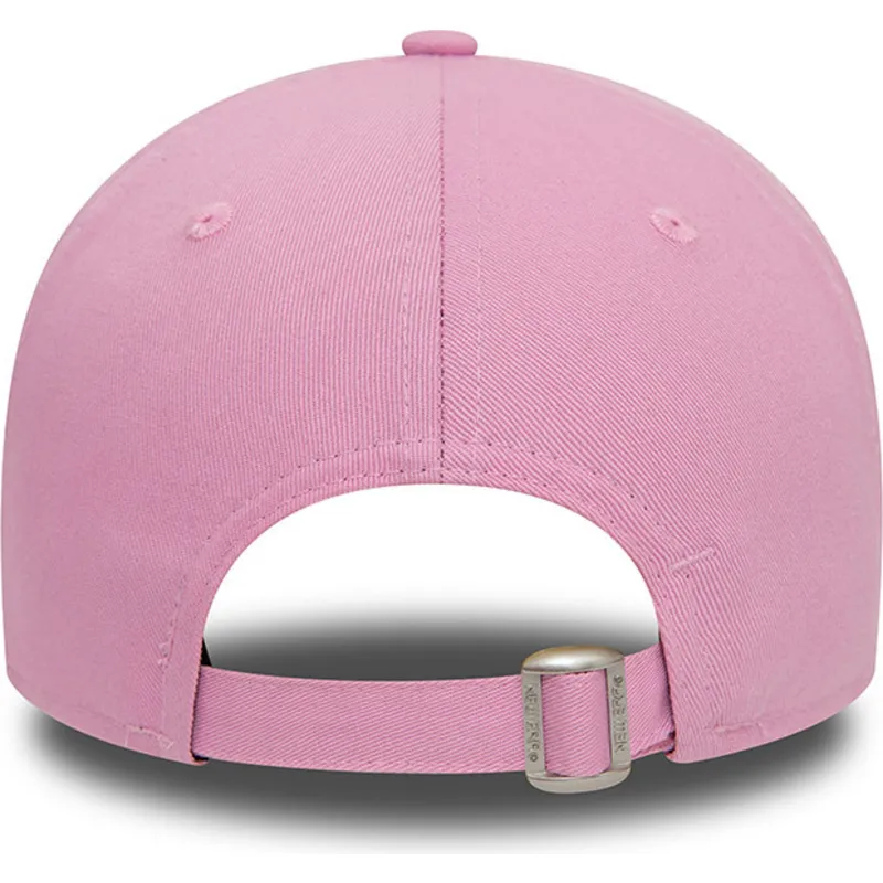 mutzen-gebogen-rosa-verstellbares-band-9forty-seasonal-der-mclaren-racing-formula-1-von-new-era