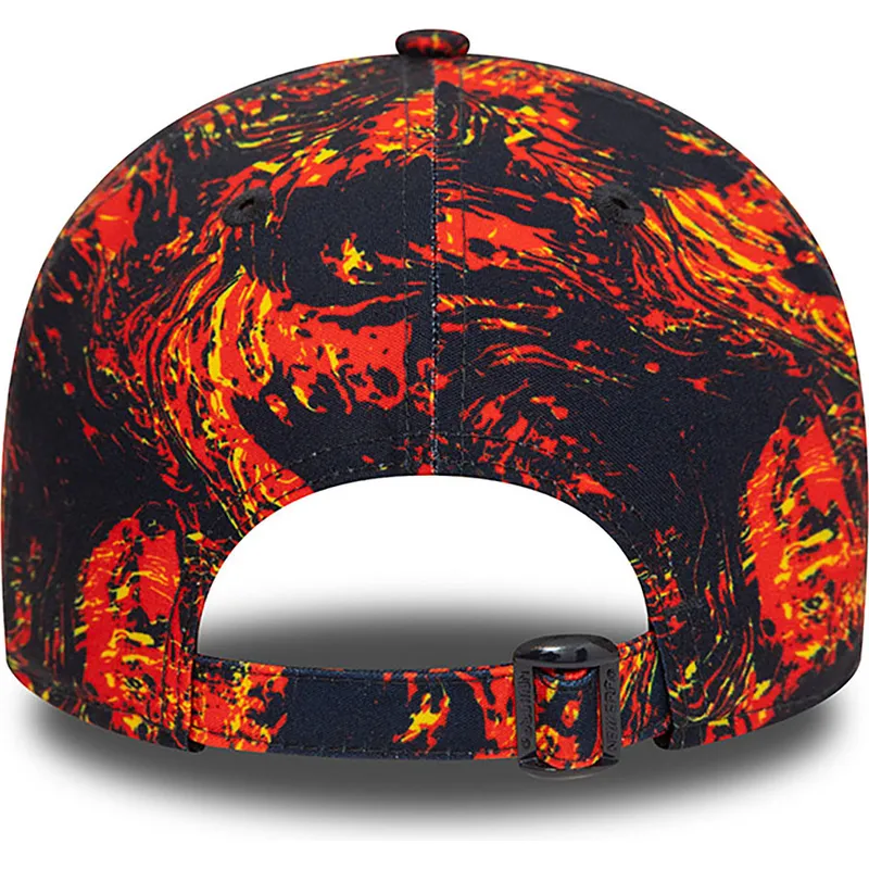 mutzen-gebogen-rot-verstellbares-band-9forty-all-over-print-der-red-bull-racing-formula-1-von-new-era