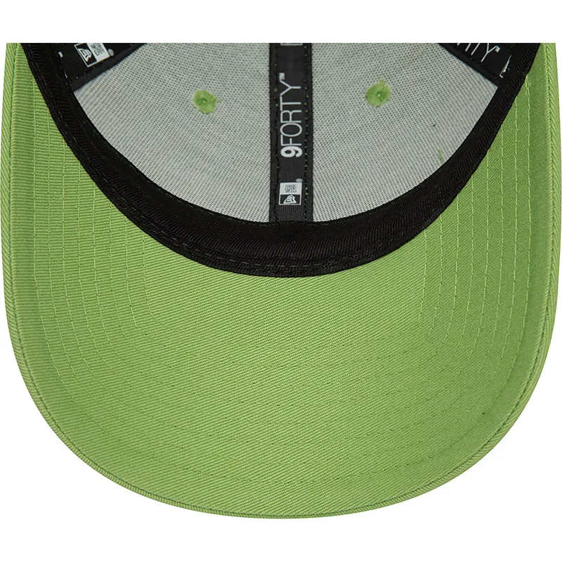 grune-gebogene-snapback-kappe-9forty-flawless-der-new-york-yankees-mlb-von-new-era