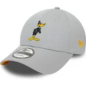 mutzen-gebogen-grau-verstellbares-band-9forty-character-der-pato-lucas-looney-tunes-von-new-era