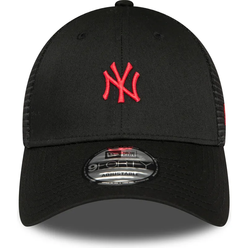 mutzen-gebogen-schwarz-verstellbares-band-9forty-home-field-der-new-york-yankees-mlb-von-new-era