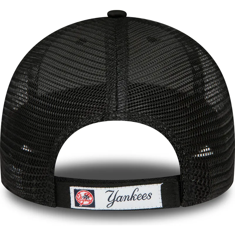 mutzen-gebogen-schwarz-verstellbares-band-9forty-home-field-der-new-york-yankees-mlb-von-new-era