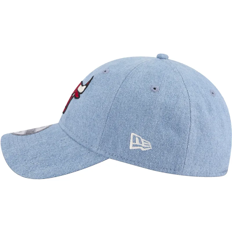 blaue-gebogene-verstellbare-kappe-9twenty-washed-denim-der-chicago-bulls-nba-von-new-era