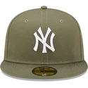 grune-angepasste-59fifty-league-essential-flat-cap-der-new-york-yankees-mlb-von-new-era