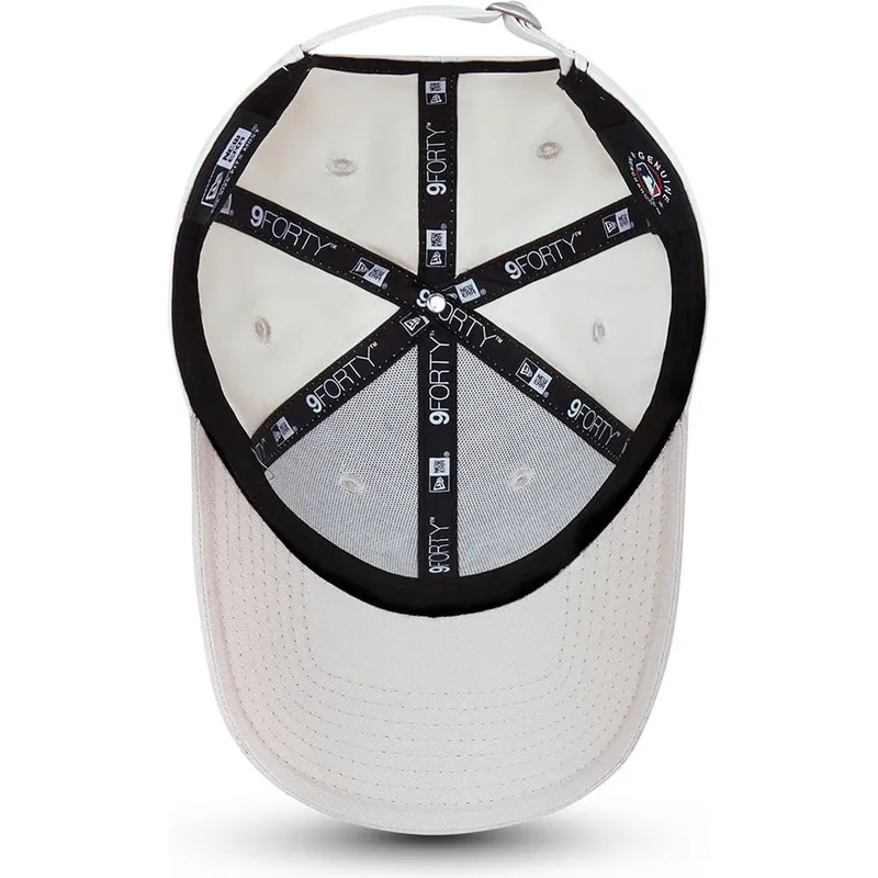 graue-verstellbare-curved-cap-mit-grauem-logo-fur-damen-9forty-tonal-der-new-york-yankees-mlb-von-new-era
