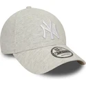 beige-verstellbare-curved-cap-9forty-jersey-essential-der-new-york-yankees-mlb-von-new-era