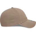 braune-verstellbare-curved-cap-9forty-league-essential-der-new-york-yankees-mlb-von-new-era