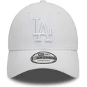 casquette-courbee-blanche-ajustable-avec-logo-blanc-9forty-league-essential-los-angeles-dodgers-mlb-new-era