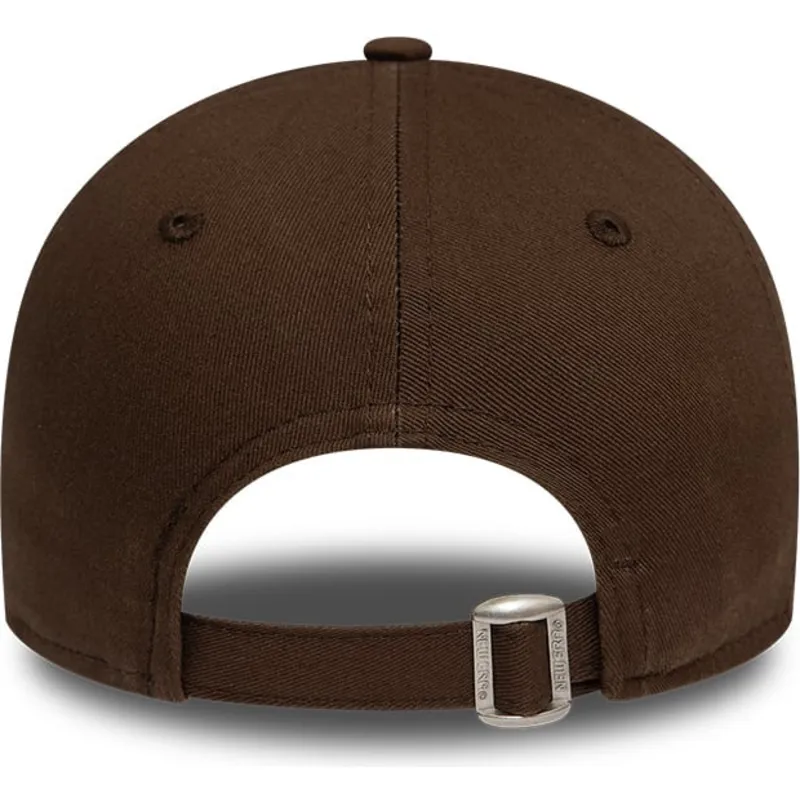 dunkelbraune-verstellbare-curved-cap-mit-dunkelbraunem-logo-fur-damen-9forty-league-essential-der-new-york-yankees-mlb-von-new-e