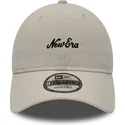 beige-verstellbare-curved-cap-9twenty-repreve-heritage-script-von-new-era