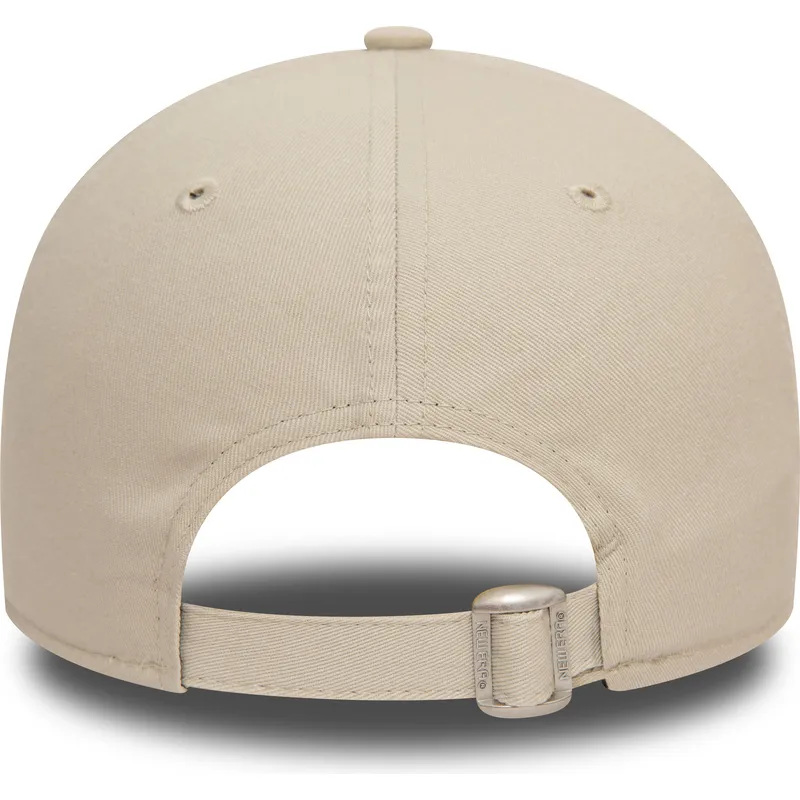 mutzen-gebogen-beige-verstellbares-band-9forty-league-essential-der-new-york-yankees-mlb-von-new-era