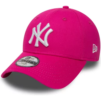 casquette-courbee-rose-ajustable-pour-enfant-9forty-essential-new-york-yankees-mlb-new-era