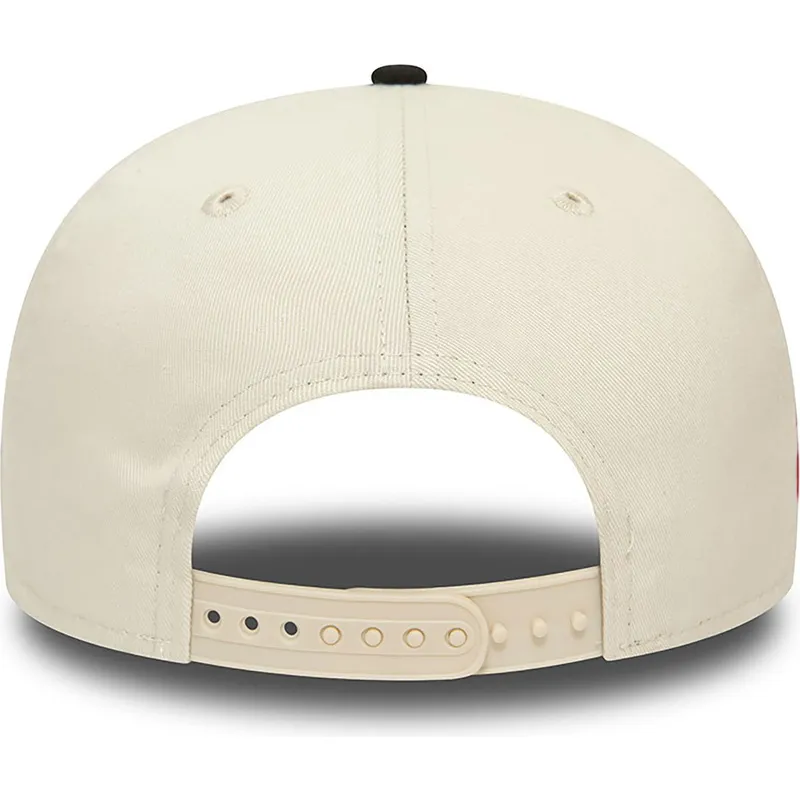 beige-und-schwarze-flache-snapback-kappe-9fifty-logo-der-chicago-bulls-nba-von-new-era beige-und-schwarze-flache-snapback-kappe-9fifty-logo-der-chicago-bulls-nba-von-new-era