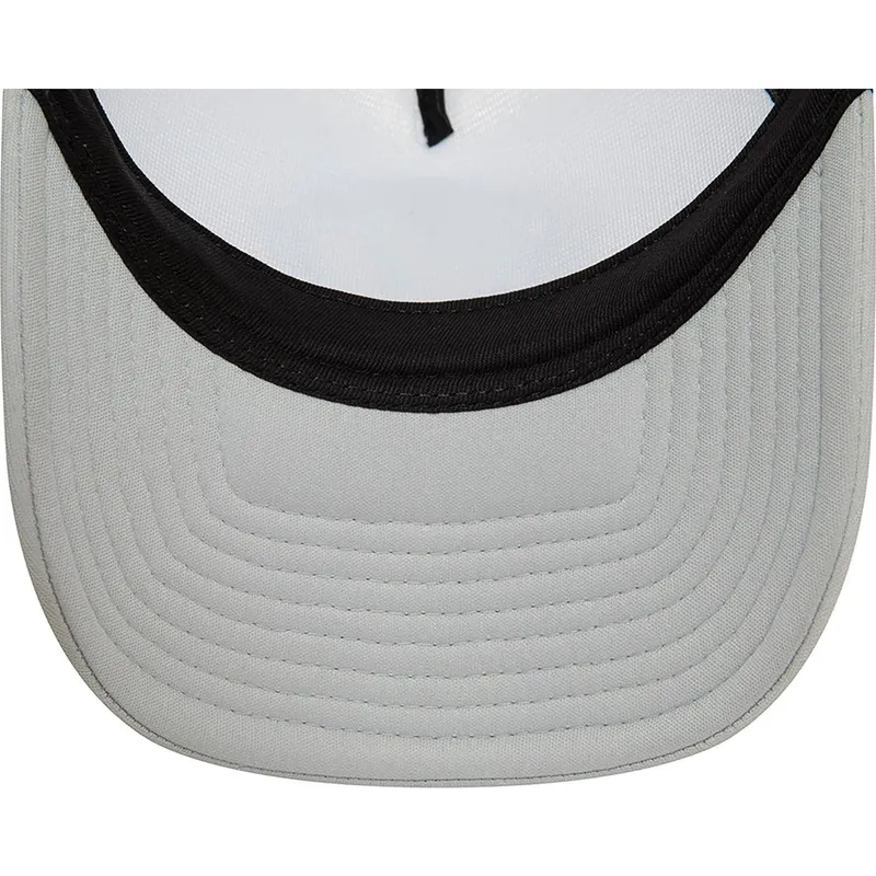 mutzen-gebogen-grau-snapback-a-frame-der-new-york-yankees-mlb-von-new-era mutzen-gebogen-grau-snapback-a-frame-der-new-york-yankees-mlb-von-new-era