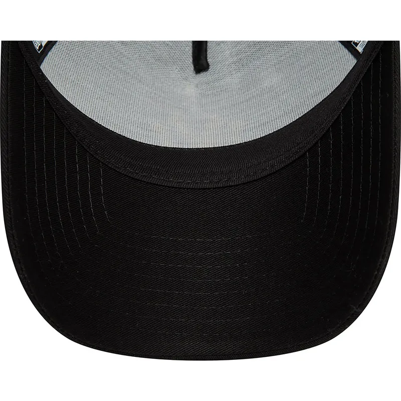 mutzen-gebogen-schwarz-snapback-a-frame-metallic-der-new-york-yankees-mlb-von-new-era