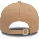 braune-verstellbare-curved-cap-9forty-von-new-era
