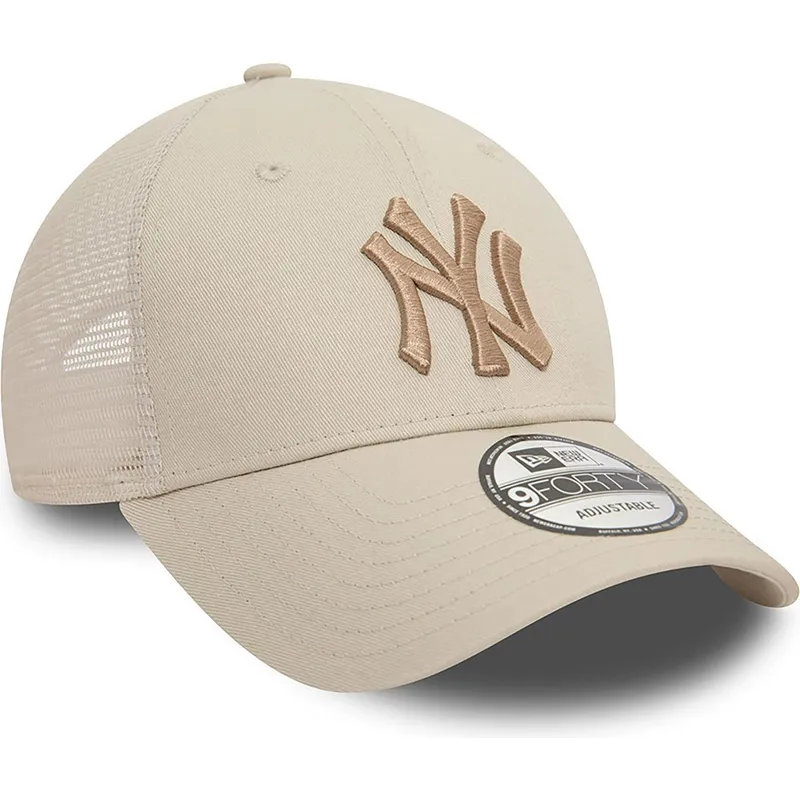 beige-trucker-cap-mit-beigem-logo-9forty-home-field-der-new-york-yankees-mlb-von-new-era beige-trucker-cap-mit-beigem-logo-9forty-home-field-der-new-york-yankees-mlb-von-new-era