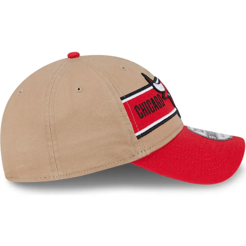 braune-und-rote-verstellbare-gebogene-kappe-9twenty-draft-2024-von-chicago-bulls-nba-von-new-era
