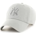 mutzen-gebogen-grau-verstellbares-band-claro-der-new-york-yankees-mlb-von-47-brand