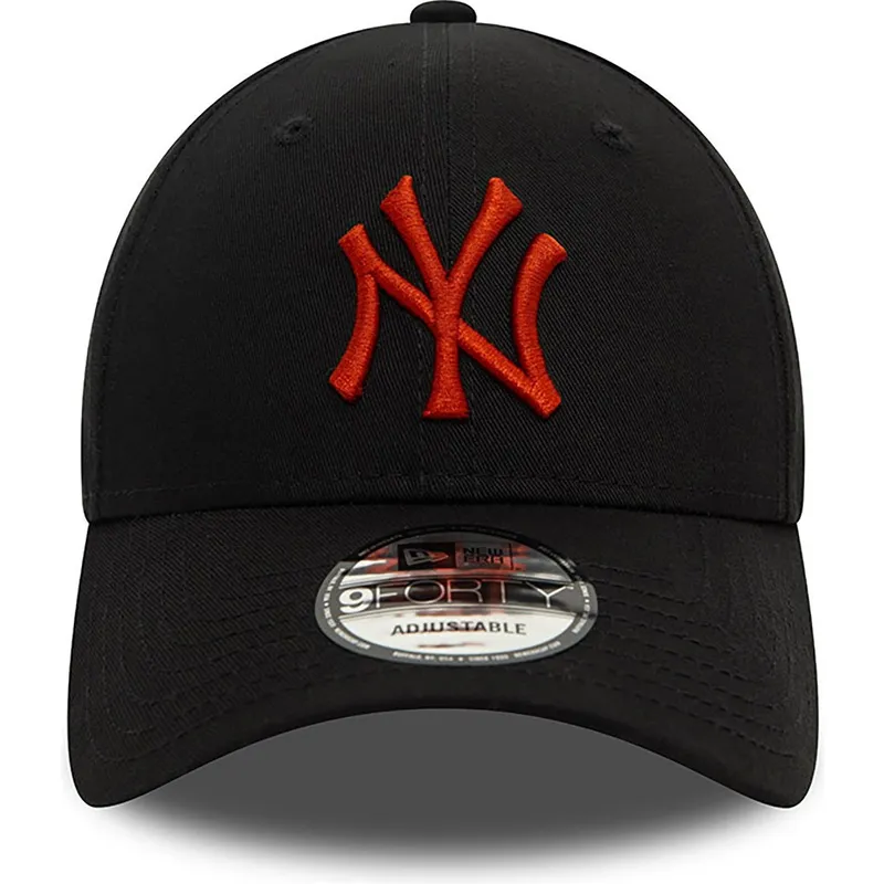 schwarze-verstellbare-curved-cap-mit-rotem-logo-9forty-league-essential-der-new-york-yankees-mlb-von-new-era