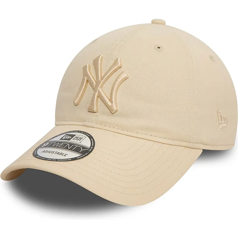 beige-verstellbare-curved-cap-mit-beigem-logo-9twenty-league-essential-der-new-york-yankees-mlb-von-new-era beige-verstellbare-curved-cap-mit-beigem-logo-9twenty-league-essential-der-new-york-yankees-mlb-von-new-era