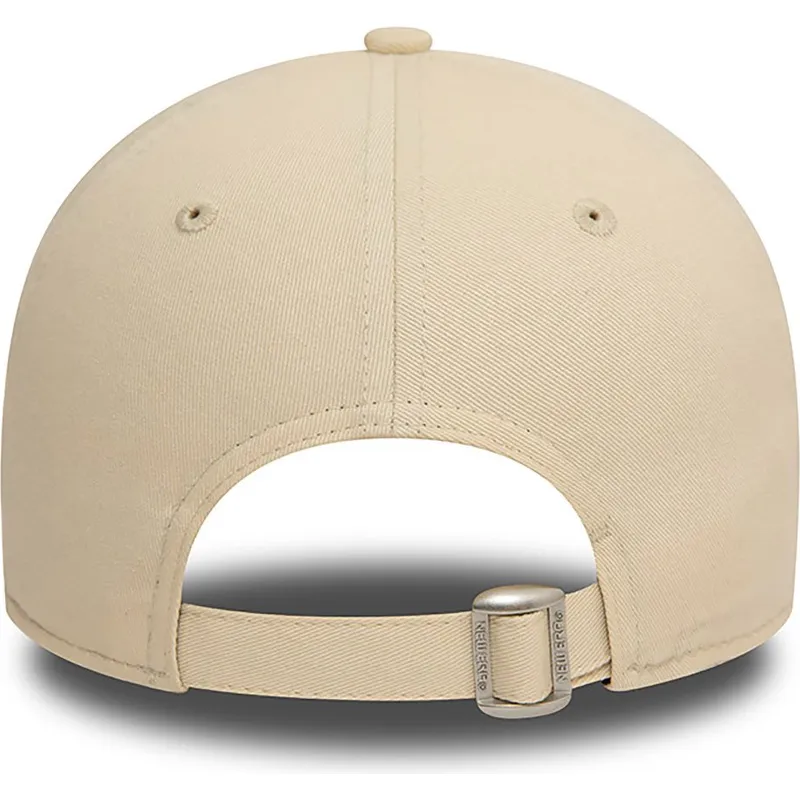 beige-verstellbare-curved-cap-mit-beigem-logo-9twenty-league-essential-der-new-york-yankees-mlb-von-new-era beige-verstellbare-curved-cap-mit-beigem-logo-9twenty-league-essential-der-new-york-yankees-mlb-von-new-era