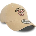 mutzen-gebogen-beige-verstellbares-band-the-empire-state-9twenty-cord-der-new-york-ciudades-y-playas-von-new-era
