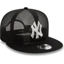 schwarze-flache-trucker-kappe-9fifty-embroidered-mesh-der-new-york-yankees-mlb-von-new-era