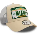 casquette-trucker-beige-et-blanche-a-frame-license-plate-miami-villes-et-plages-new-era