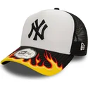mutzen-gebogen-weiss-snapback-a-frame-flame-der-new-york-yankees-mlb-von-new-era
