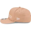 beige-gebogene-snapback-kappe-9fifty-seasonal-flower-von-red-bull-racing-formula-1-von-new-era