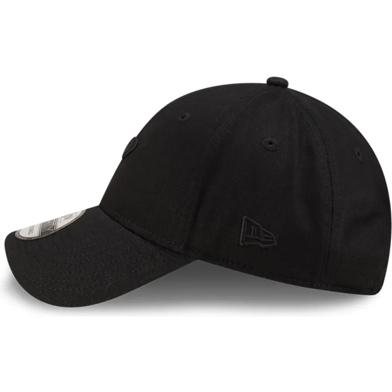mutzen-gebogen-schwarz-verstellbares-band-9forty-seasonal-der-mclaren-racing-formula-1-von-new-era