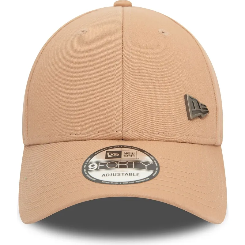hellrosa-verstellbare-curved-cap-9forty-pin-von-new-era