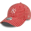 casquette-courbee-rose-ajustable-pour-femme-9forty-houndstooth-new-york-yankees-mlb-new-era