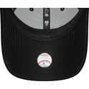 schwarze-gebogene-verstellbare-damenkappe-9forty-velour-diamante-der-new-york-yankees-mlb-von-new-era