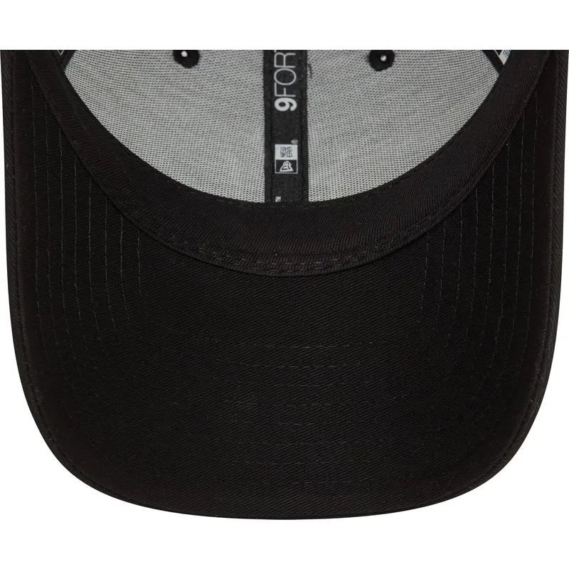schwarze-verstellbare-trucker-kappe-mit-schwarzem-logo-9forty-home-field-der-new-york-yankees-mlb-von-new-era