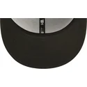 schwarze-enganliegende-59fifty-ac-perf-flatcap-der-miami-marlins-mlb-von-new-era