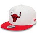 mutzen-flach-rot-snapback-9fifty-white-crown-patch-der-chicago-bulls-nba-von-new-era