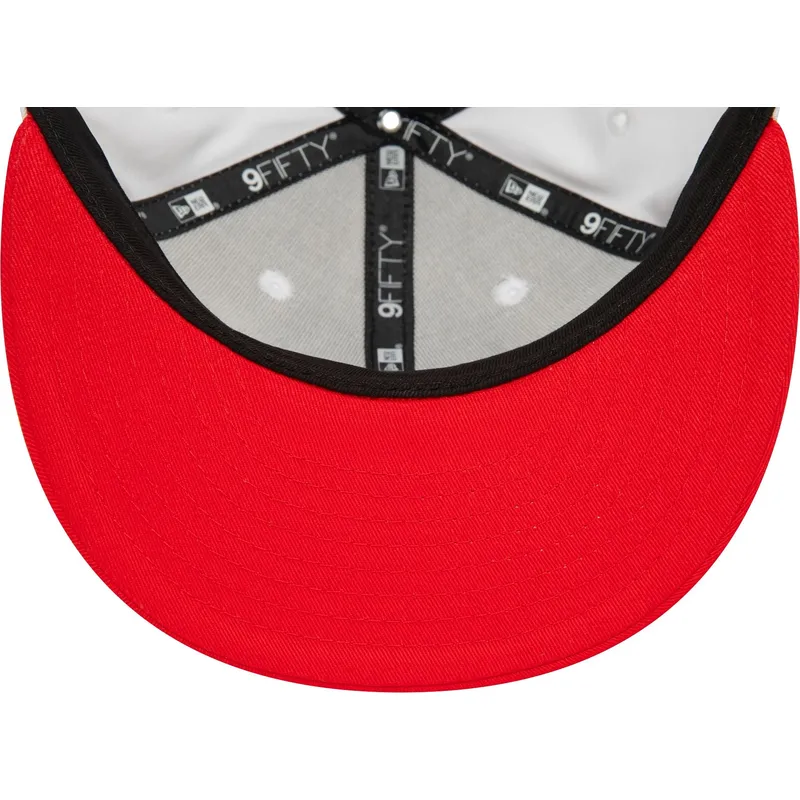 mutzen-flach-rot-snapback-9fifty-white-crown-patch-der-chicago-bulls-nba-von-new-era