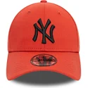 casquette-courbee-orange-ajustee-avec-logo-noir-39thirty-league-essential-new-york-yankees-mlb-new-era