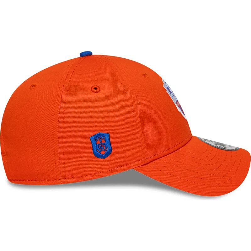 gebogene-orangefarbene-verstellbare-9forty-core-kappe-von-jijantes-fc-kings-league-von-new-era gebogene-orangefarbene-verstellbare-9forty-core-kappe-von-jijantes-fc-kings-league-von-new-era