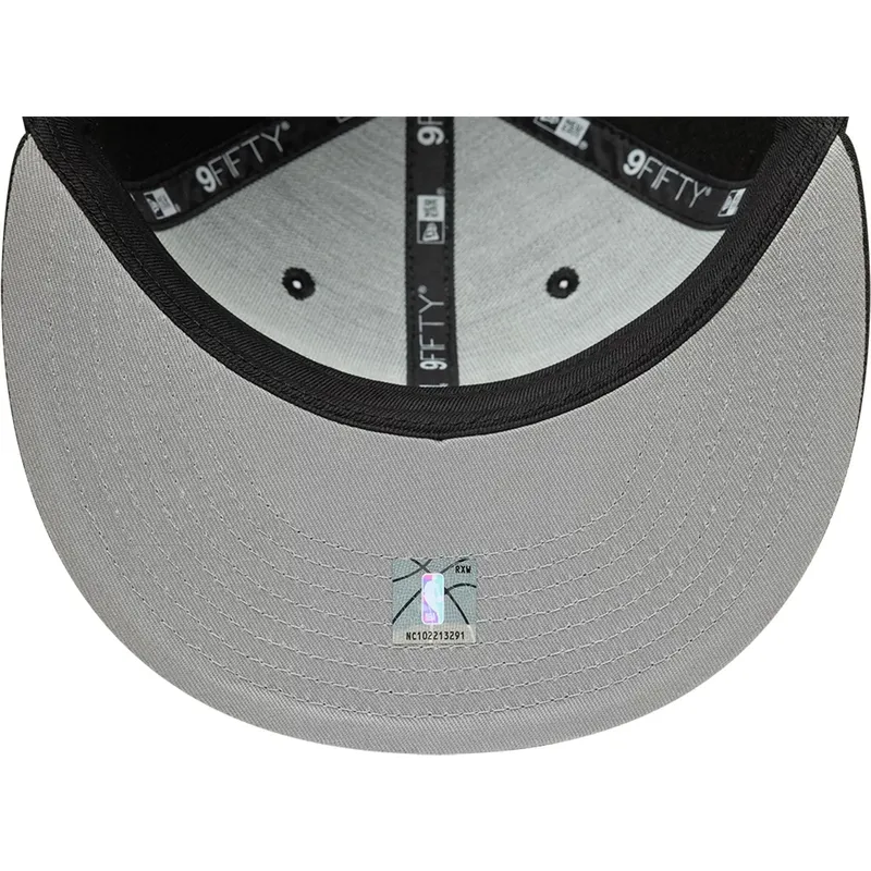 schwarze-flache-snapback-kappe-9fifty-statement-der-chicago-bulls-nba-von-new-era schwarze-flache-snapback-kappe-9fifty-statement-der-chicago-bulls-nba-von-new-era
