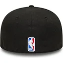 schwarze-enganliegende-59fifty-statement-flat-cap-der-chicago-bulls-nba-von-new-era