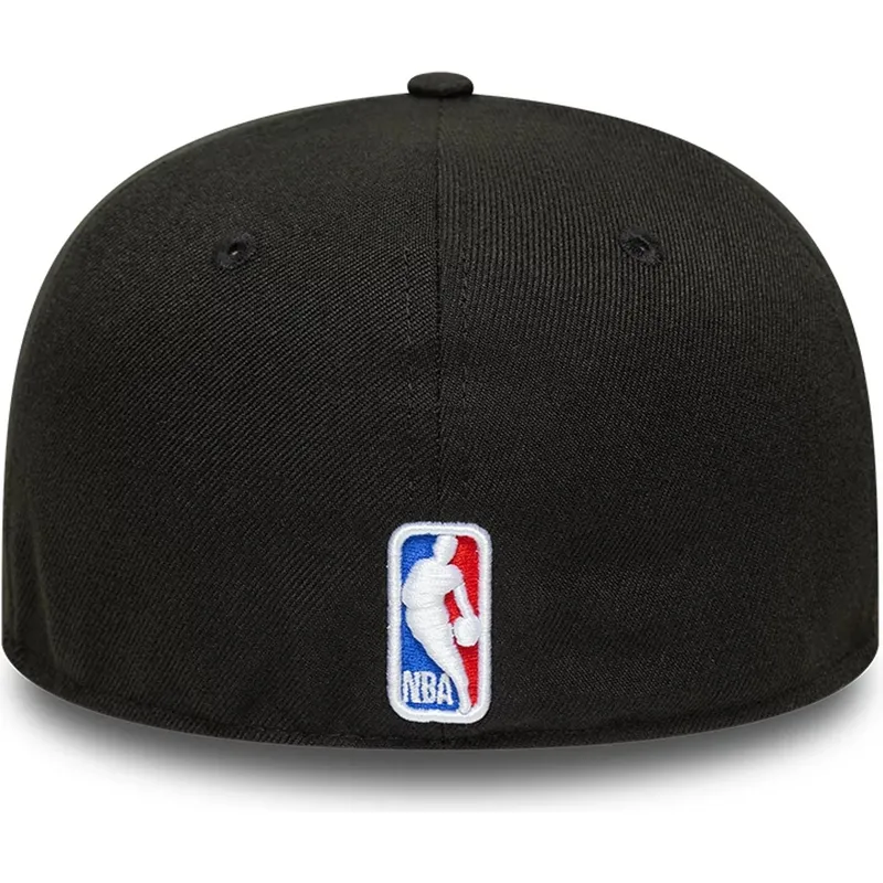schwarze-enganliegende-59fifty-statement-flat-cap-der-chicago-bulls-nba-von-new-era