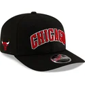 schwarze-gebogene-snapback-kappe-9seventy-statement-stretch-snap-der-chicago-bulls-nba-von-new-era