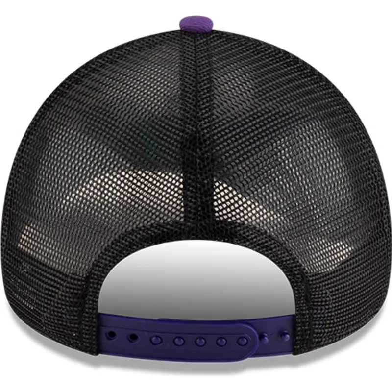 violette-und-schwarze-trucker-kappe-a-frame-classic-der-toronto-raptors-nba-von-new-era violette-und-schwarze-trucker-kappe-a-frame-classic-der-toronto-raptors-nba-von-new-era